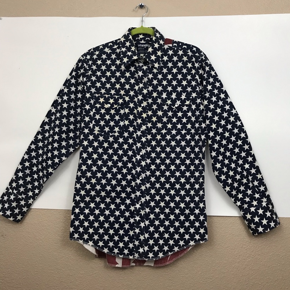 Wrangler men Cowboy Western Shirt. Size 15 1/2-34